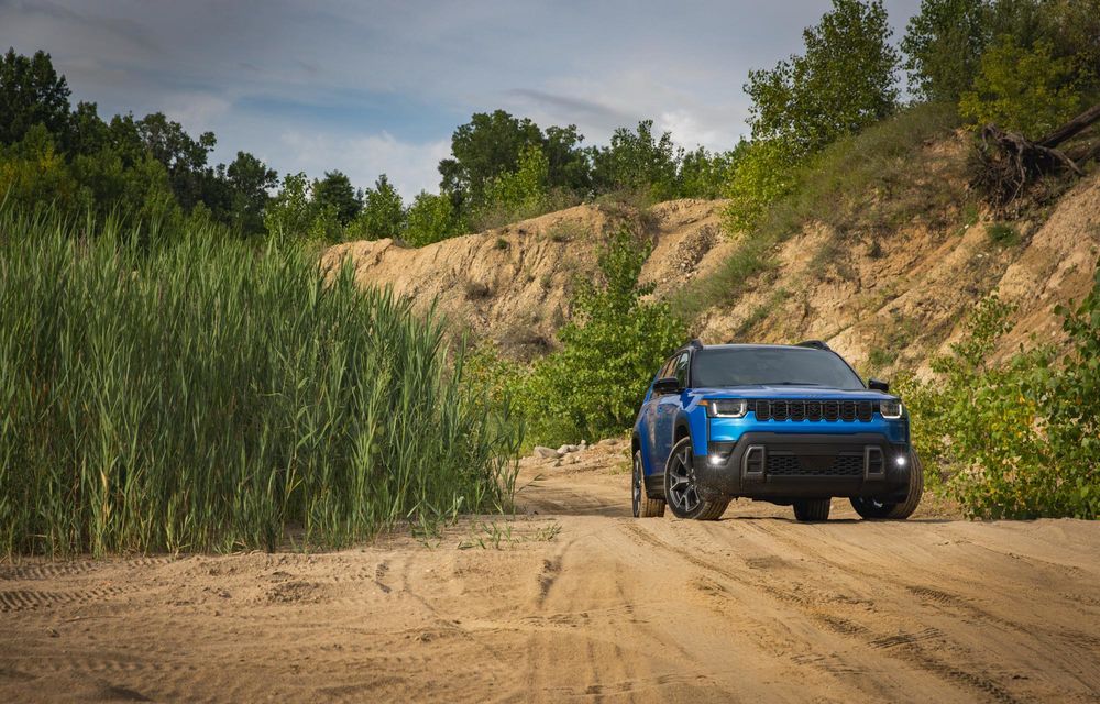 OFICIAL: Noua generație Jeep Cherokee debutează cu motorizare hibrid - Poza 3
