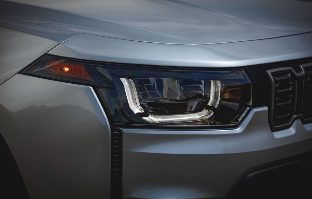 OFICIAL: Noua generație Jeep Cherokee debutează cu motorizare hibrid - Poza 24