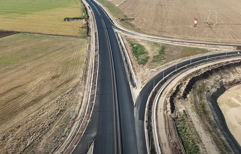 Noi imagini de pe șantierul Autostrăzii Moldovei. Pe tronsonul Ploiești-Buzău s-ar putea circula chiar în 2025 - Poza 1
