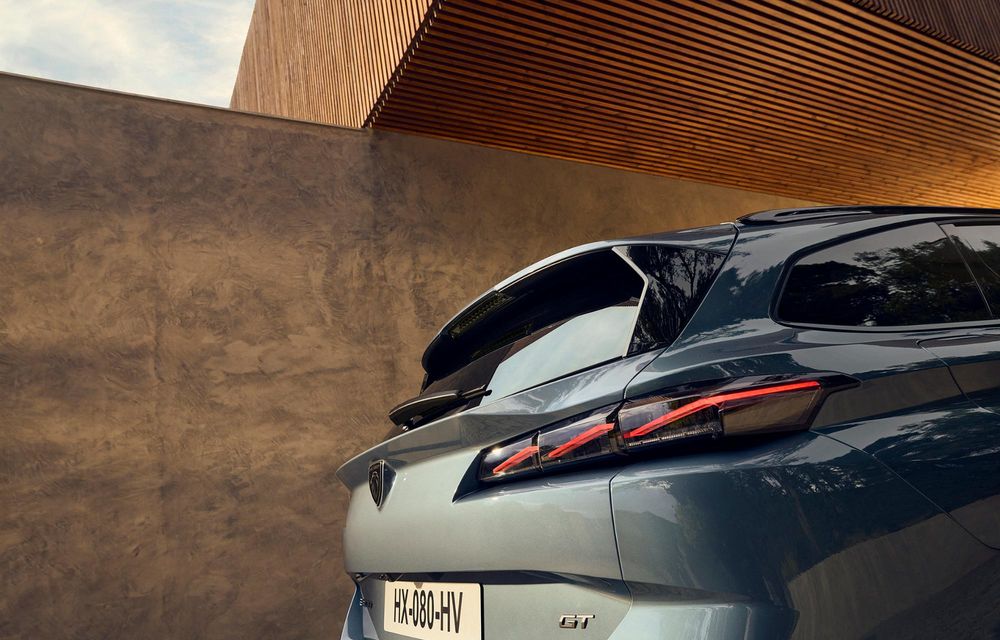 Noul Peugeot 308 facelift: siglă iluminată și autonomie crescută pentru versiunea electrică - Poza 27