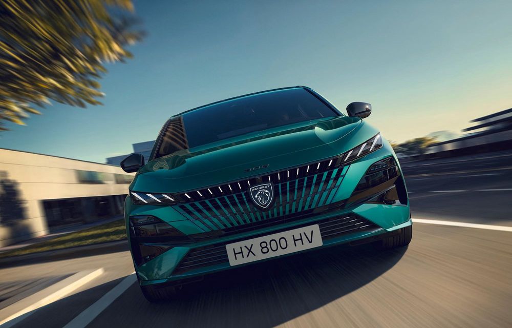 Noul Peugeot 308 facelift: siglă iluminată și autonomie crescută pentru versiunea electrică - Poza 5