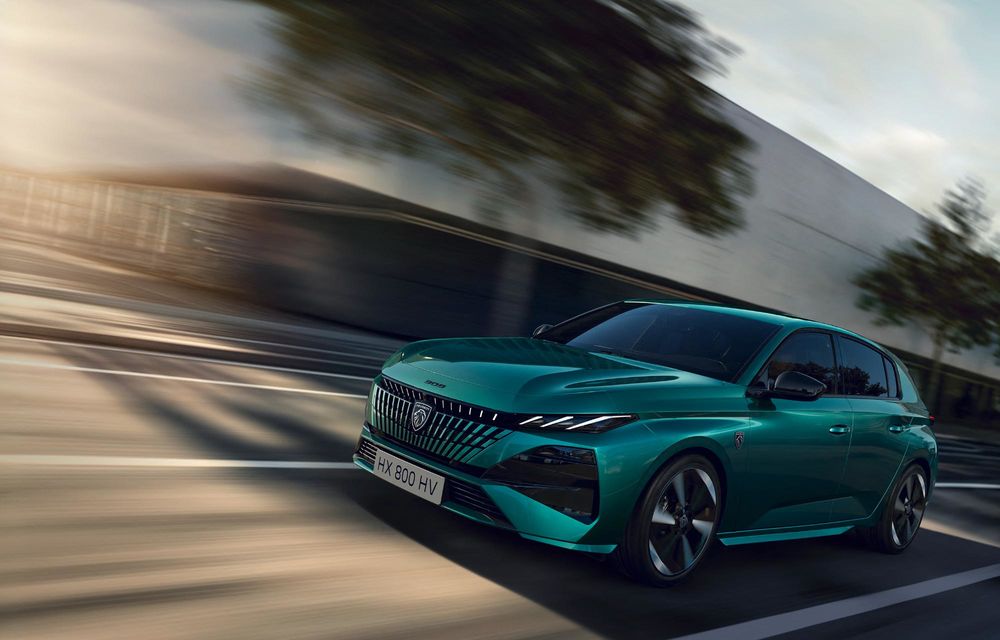 Noul Peugeot 308 facelift: siglă iluminată și autonomie crescută pentru versiunea electrică - Poza 8
