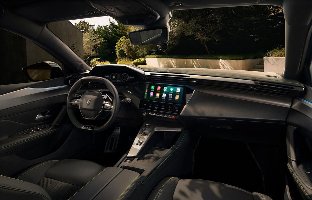 Noul Peugeot 308 facelift: siglă iluminată și autonomie crescută pentru versiunea electrică - Poza 14