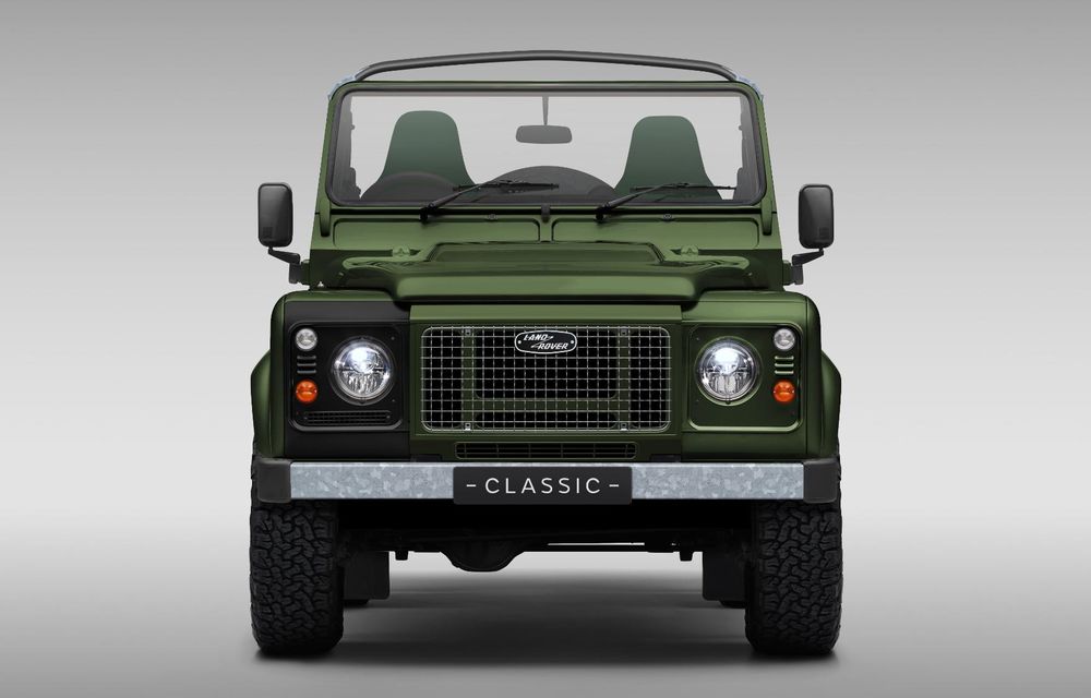 Ediție limitată pentru Land Rover Defender Classic, un omagiu adus lui Winston Churchill - Poza 2