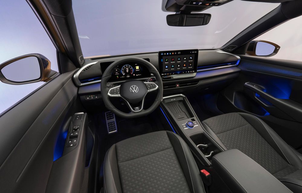 Noua generație Volkswagen T-Roc: design nou și, în premieră, motorizări hibride - Poza 11