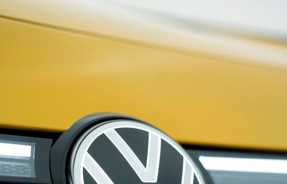 Noua generație Volkswagen T-Roc: design nou și, în premieră, motorizări hibride - Poza 23