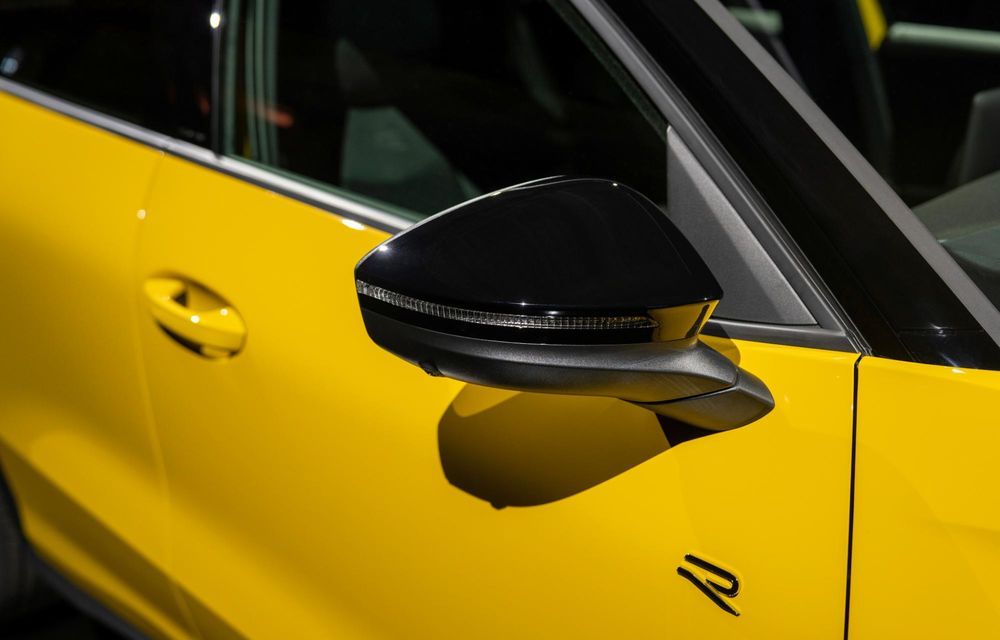 Noua generație Volkswagen T-Roc: design nou și, în premieră, motorizări hibride - Poza 27