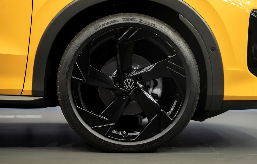 Noua generație Volkswagen T-Roc: design nou și, în premieră, motorizări hibride - Poza 29