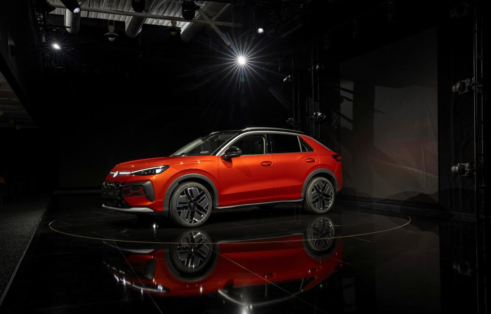 Noua generație Volkswagen T-Roc: design nou și, în premieră, motorizări hibride - Poza 61