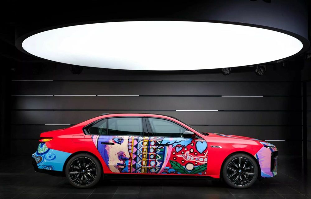 BMW marchează 50 de ani de Art Cars cu un i7 transformat în operă de artă - Poza 5