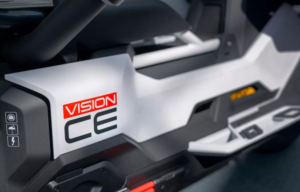 BMW prezintă Vision CE, un concept de scuter electric ce elimină nevoia de cască - Poza 8