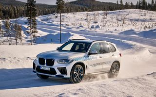 BMW X5 va primi o versiune alimentată cu hidrogen în 2028