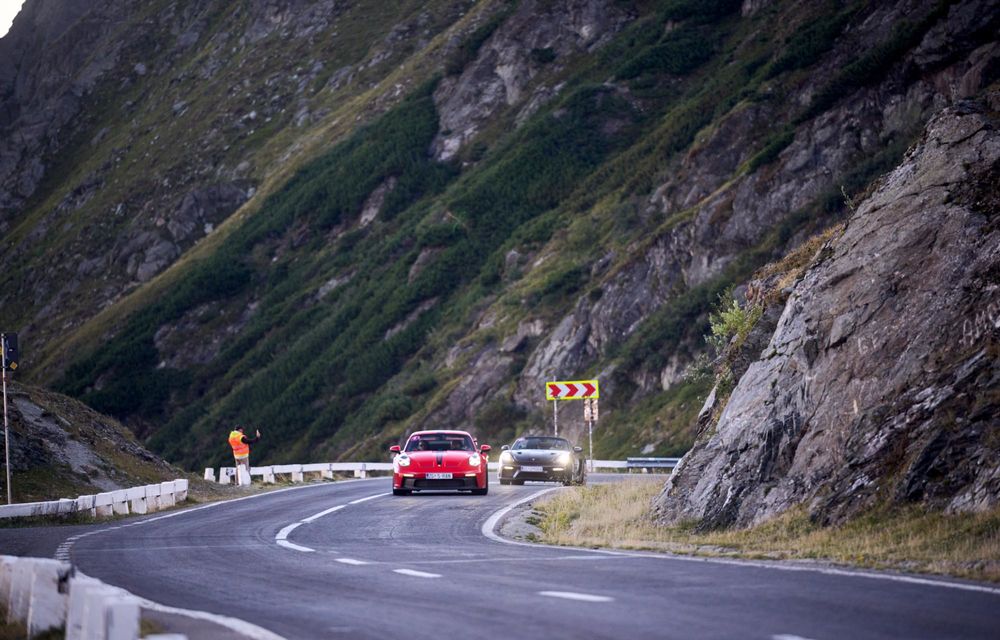 REPORTAJ: Am participat la Transfăgărășan Getaway alături de peste 100 de mașini Porsche - Poza 32