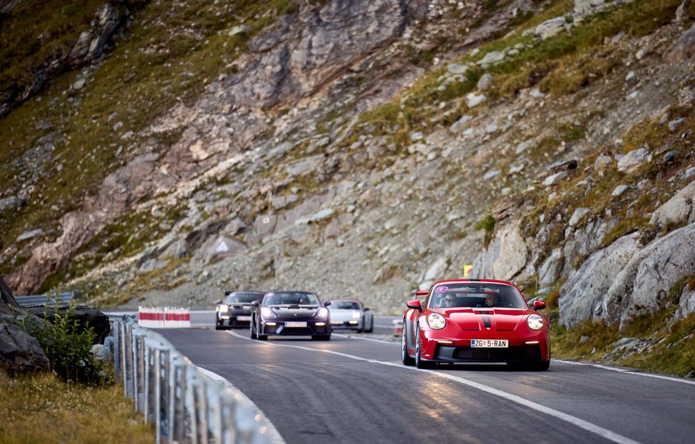REPORTAJ: Am participat la Transfăgărășan Getaway alături de peste 100 de mașini Porsche - Poza 37