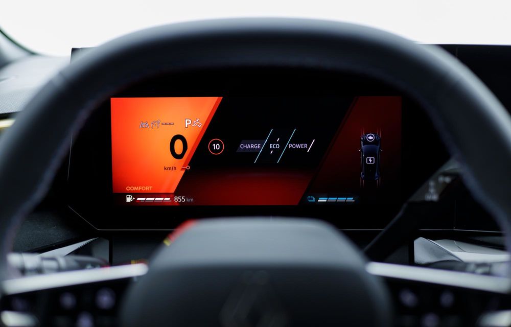 PREMIERĂ: Am văzut pe viu noua generație Renault Clio. 5 lucruri esențiale - Poza 65