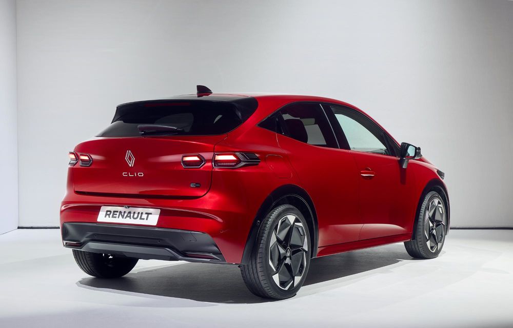 PREMIERĂ: Am văzut pe viu noua generație Renault Clio. 5 lucruri esențiale - Poza 12
