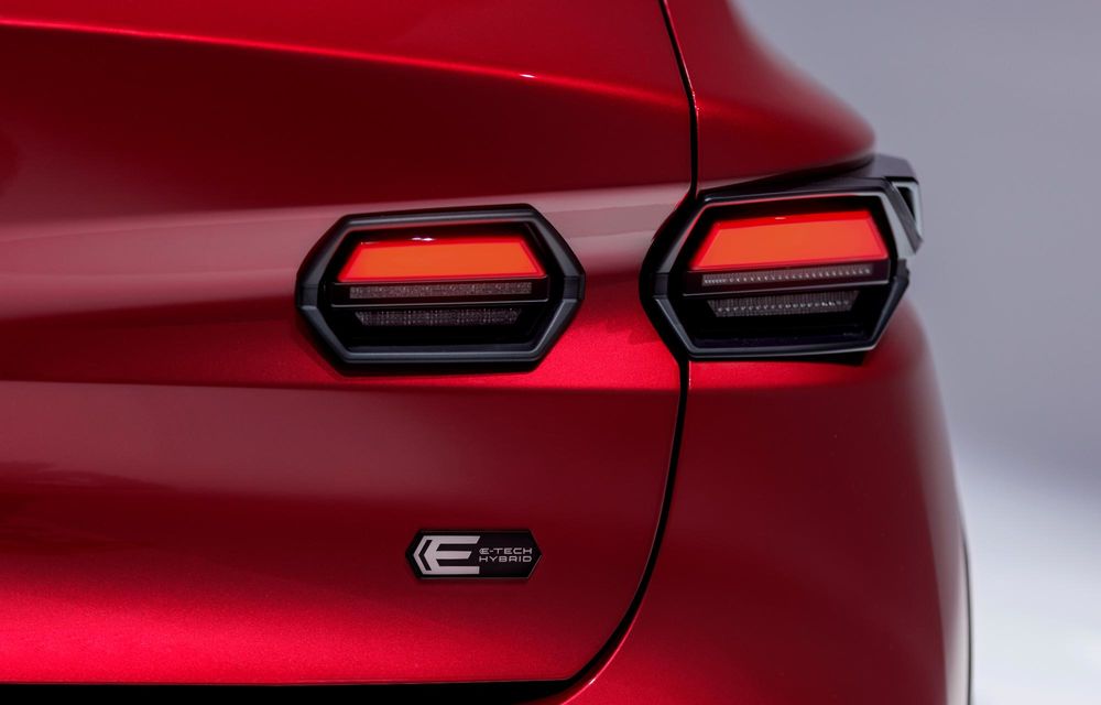 PREMIERĂ: Am văzut pe viu noua generație Renault Clio. 5 lucruri esențiale - Poza 57