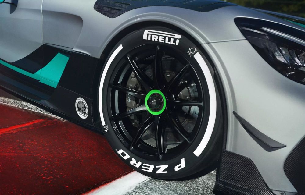 Mercedes-AMG GT2 Edition W16: ediție limitată inspirată din monoposturile de Formula 1 - Poza 6