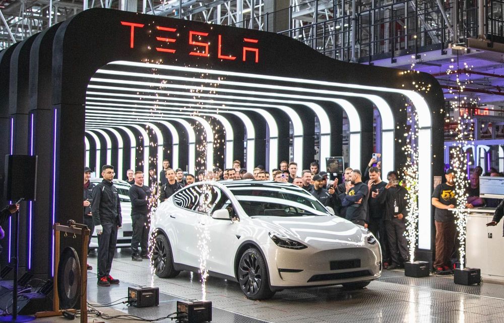 Tesla propune un pachet compensatoriu pentru Musk de un trilion de dolari - Poza 2