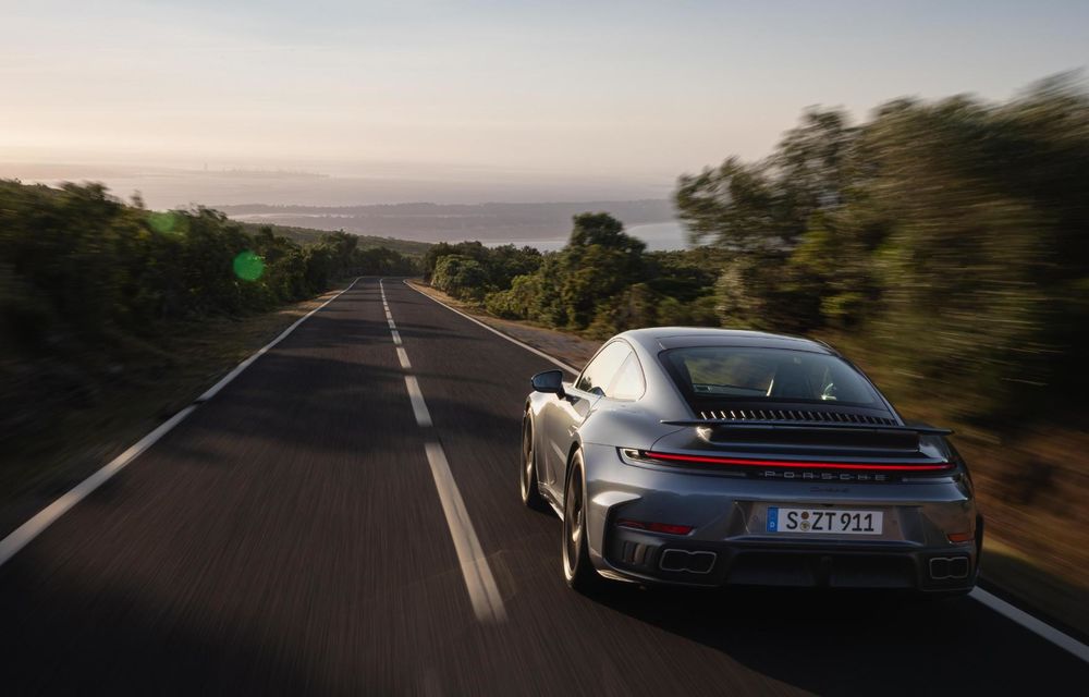 Noul Porsche 911 Turbo S facelift: cel mai puternic 911 de serie are 711 CP - Poza 11