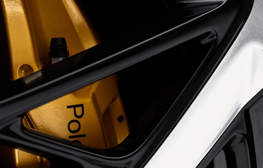 Noul Polestar 5 atacă poziția lui Porsche Taycan: versiune cu 884 CP - Poza 16