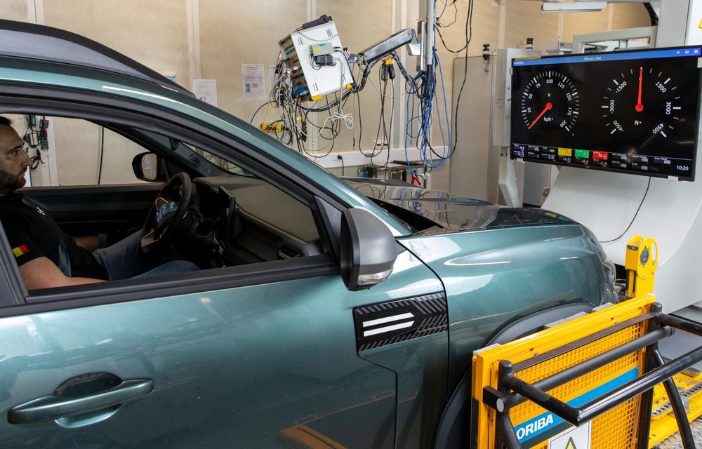 REPORTAJ: Prin ce trece noul motor fabricat în România înainte să ajungă sub capota mașinii? - Poza 5