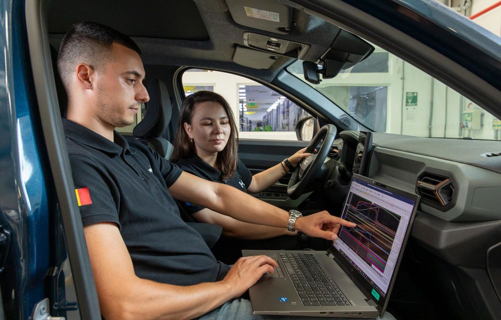 REPORTAJ: Prin ce trece noul motor fabricat în România înainte să ajungă sub capota mașinii? - Poza 11