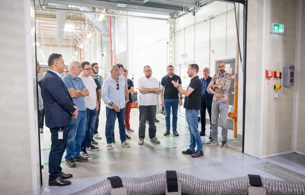 REPORTAJ: Prin ce trece noul motor fabricat în România înainte să ajungă sub capota mașinii? - Poza 16