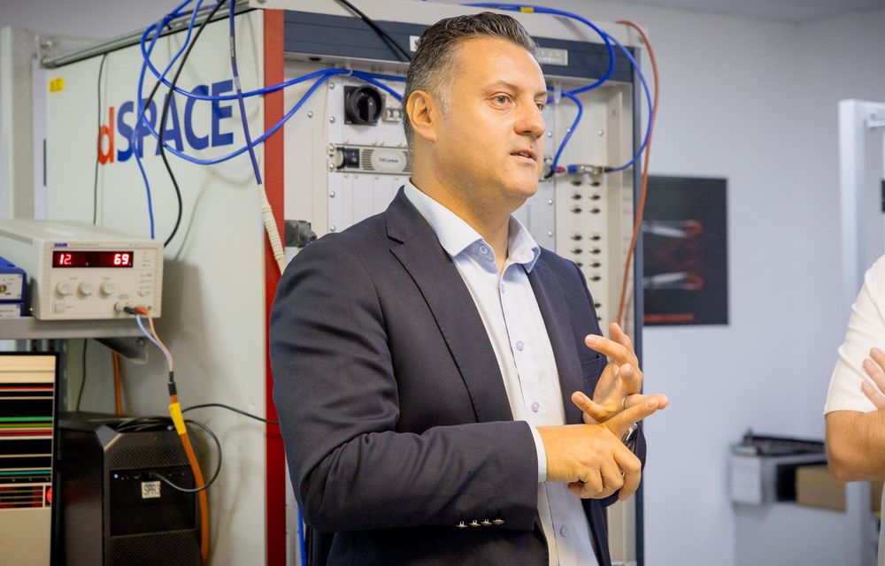 REPORTAJ: Prin ce trece noul motor fabricat în România înainte să ajungă sub capota mașinii? - Poza 20