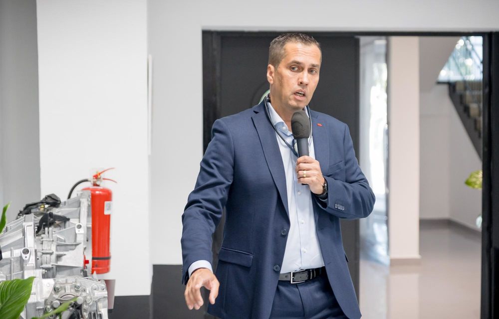 REPORTAJ: Prin ce trece noul motor fabricat în România înainte să ajungă sub capota mașinii? - Poza 29