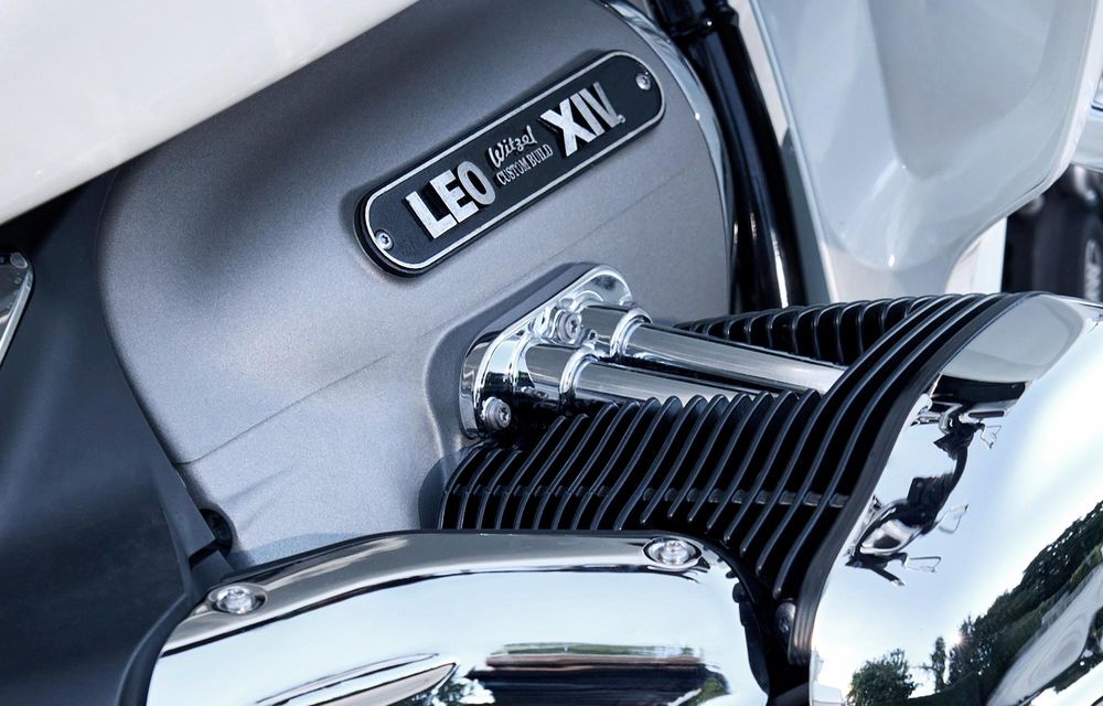 BMW a donat Papei Leon al XIV-lea o motocicletă. Va fi scoasă la licitație în scop caritabil - Poza 19