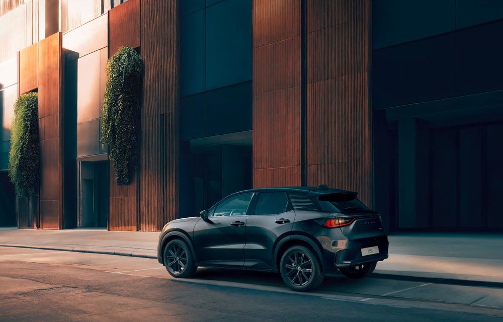 Ediție limitată pentru Lexus LBX: culori speciale pentru caroserie - Poza 7