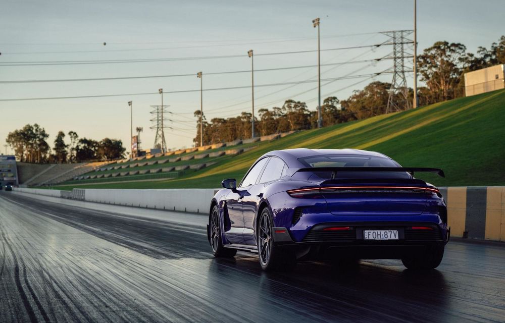 Porsche Taycan Turbo GT, record pe sfertul de milă în Australia - Poza 6