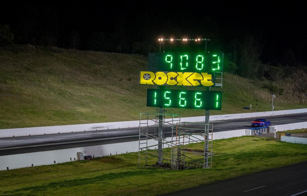 Porsche Taycan Turbo GT, record pe sfertul de milă în Australia - Poza 12