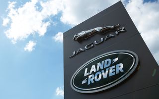 Criză majoră la Jaguar Land Rover. Grupul nu poate relua producția din cauza unui atac cibernetic
