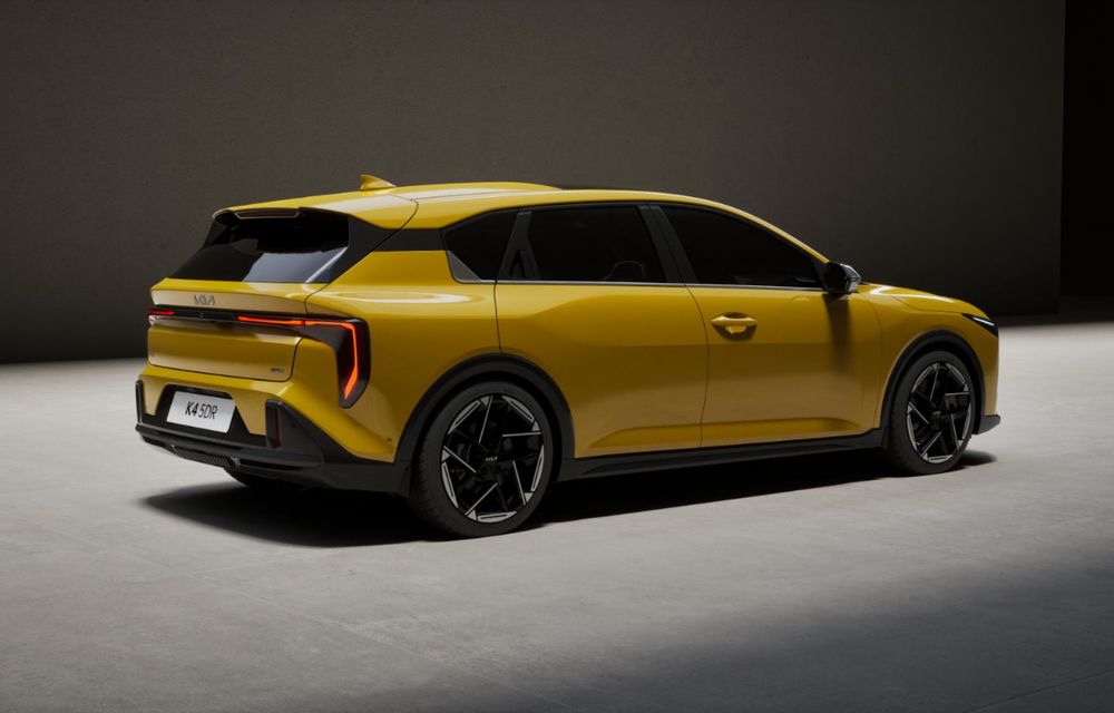 Noua Kia K4: hatchback pentru Europa cu motoare până la 180 CP - Poza 4