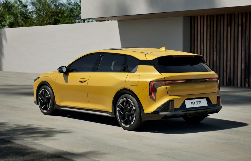 Noua Kia K4: hatchback pentru Europa cu motoare până la 180 CP - Poza 5