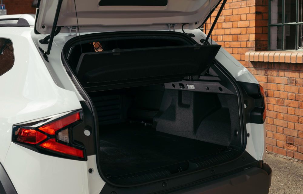 Dacia Duster Cargo, variantă utilitară pentru piața britanică - Poza 12