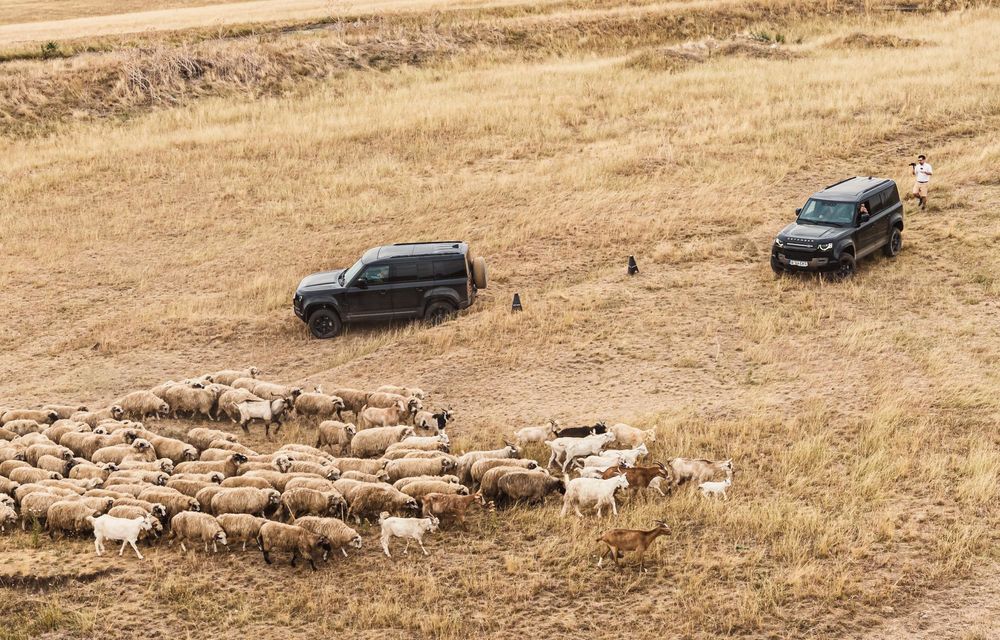 REPORTAJ: Defender Experience cu mașina care a cucerit lumea, dincolo de asfalt - Poza 44