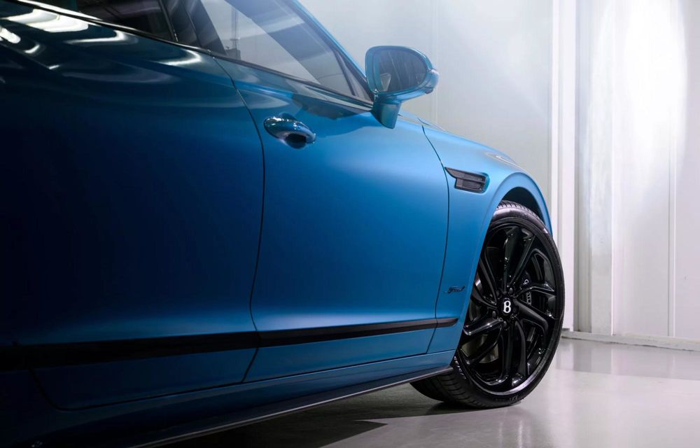 Bentley Flying Spur Ombre: finisaj unic în degrade realizat manual în 60 de ore - Poza 4