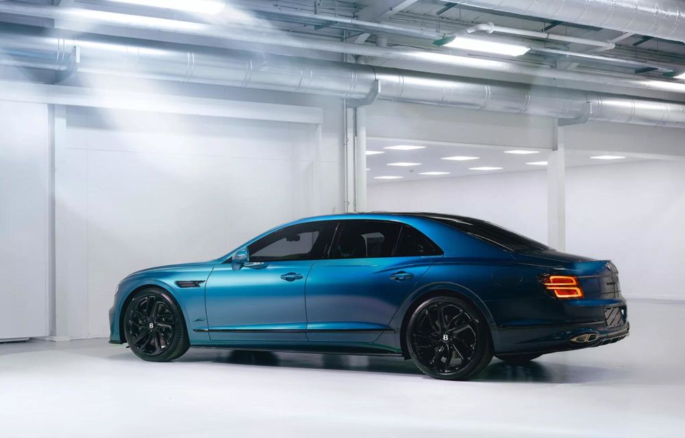 Bentley Flying Spur Ombre: finisaj unic în degrade realizat manual în 60 de ore - Poza 2