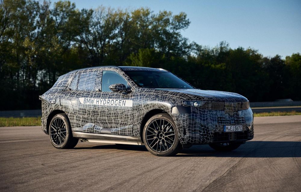 BMW: Primele imagini cu noul iX5 Hydrogen de serie. Lansare în 2028 - Poza 1