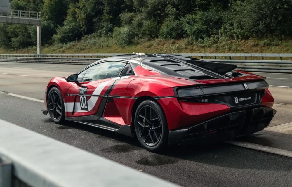 YangWang U9 Xtreme este cea mai rapidă mașină din lume: 496.22 km/h - Poza 4