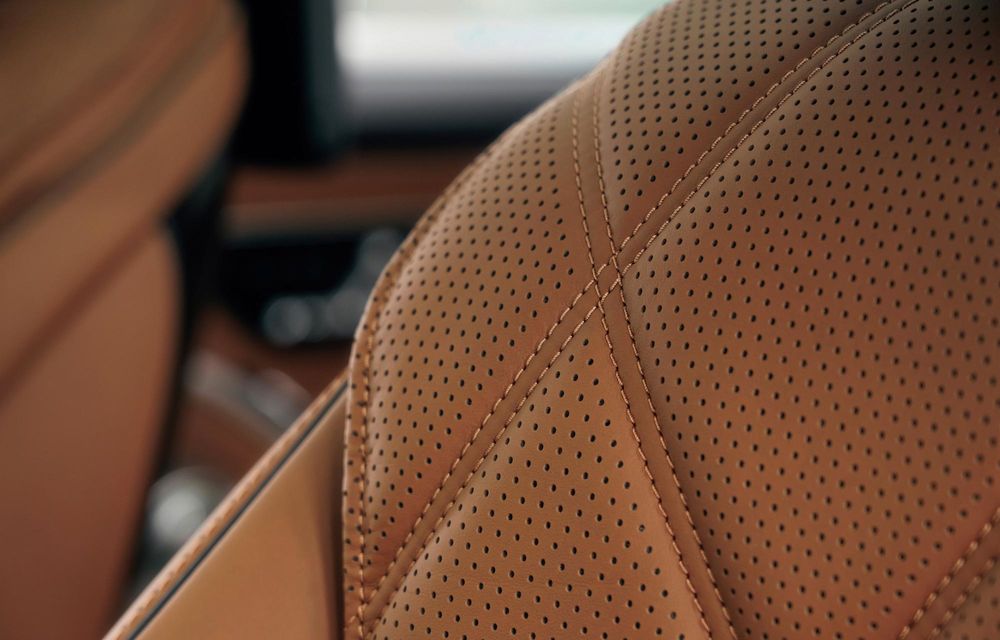 Noul Mercedes-Maybach V12 Edition, limitat la 50 de exemplare - Poza 13
