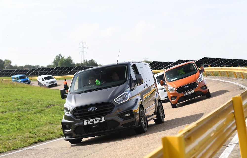 REPORTAJ: Am intrat în Cartea Recordurilor Guinness alături de Ford Transit - Poza 29