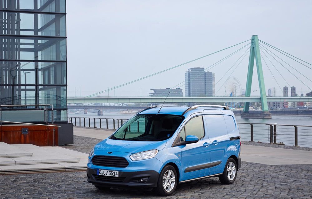 REPORTAJ: Am intrat în Cartea Recordurilor Guinness alături de Ford Transit - Poza 10