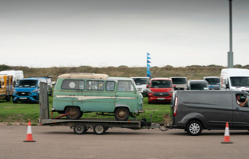 REPORTAJ: Am intrat în Cartea Recordurilor Guinness alături de Ford Transit - Poza 49