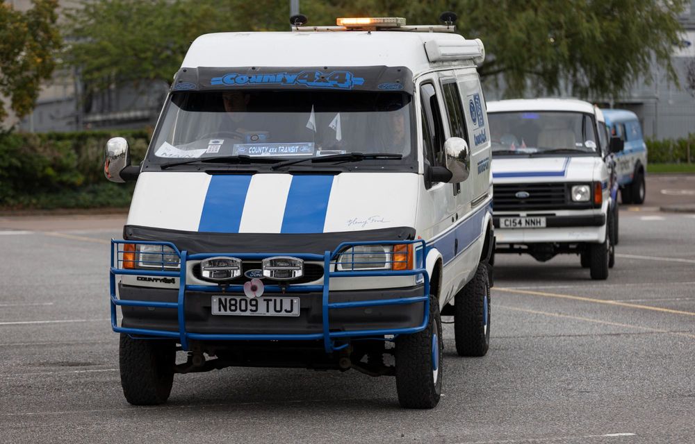 REPORTAJ: Am intrat în Cartea Recordurilor Guinness alături de Ford Transit - Poza 62