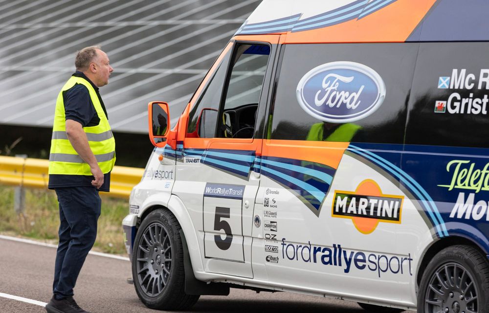 REPORTAJ: Am intrat în Cartea Recordurilor Guinness alături de Ford Transit - Poza 63