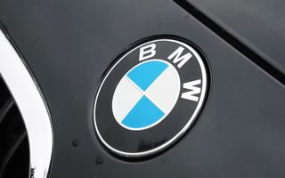BMW nevoită să recheme aproape 200.000 de vehicule din cauza unui risc de incendiu
